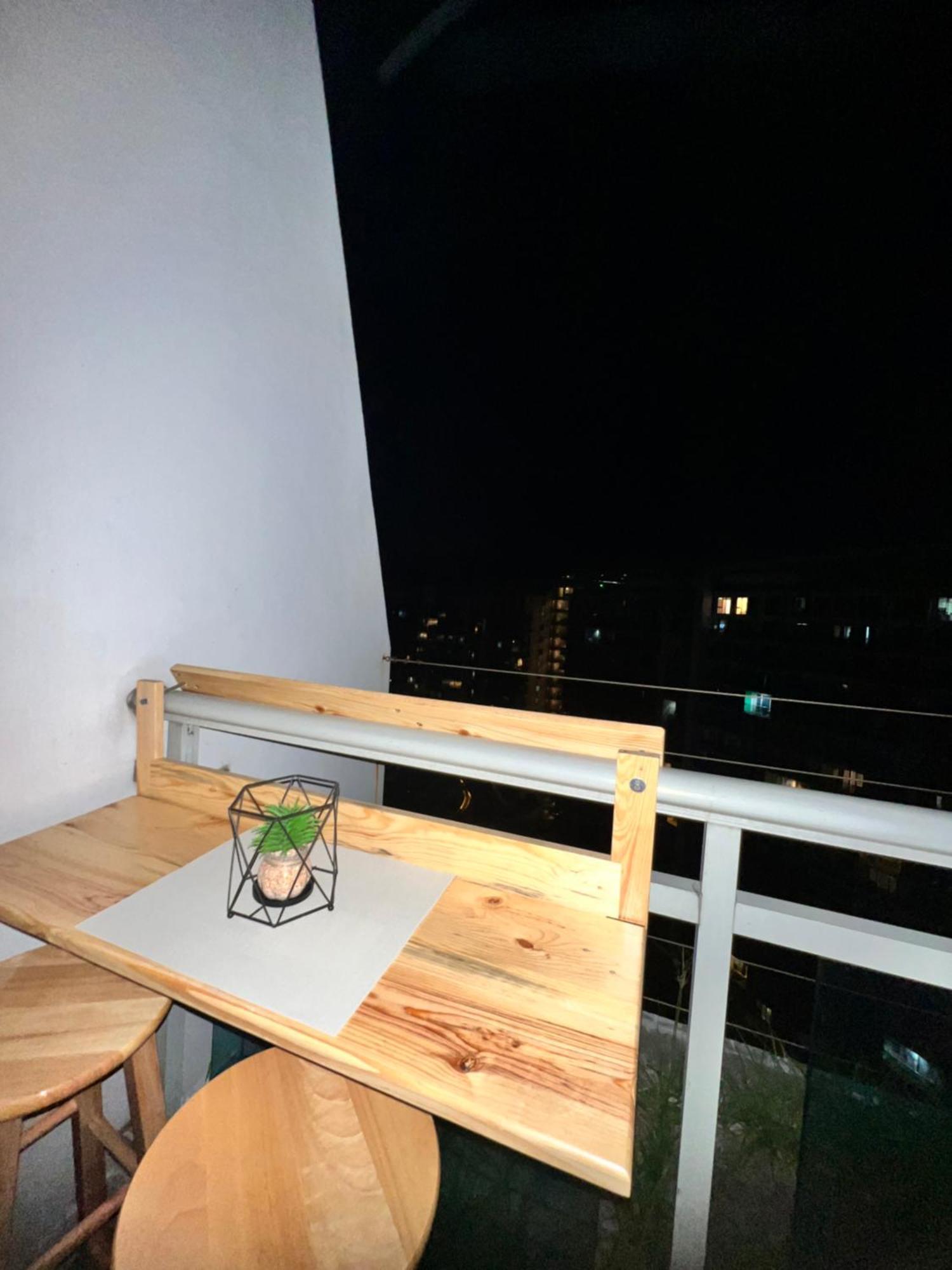 Gv Pied A Terre Azure Santorini Tower