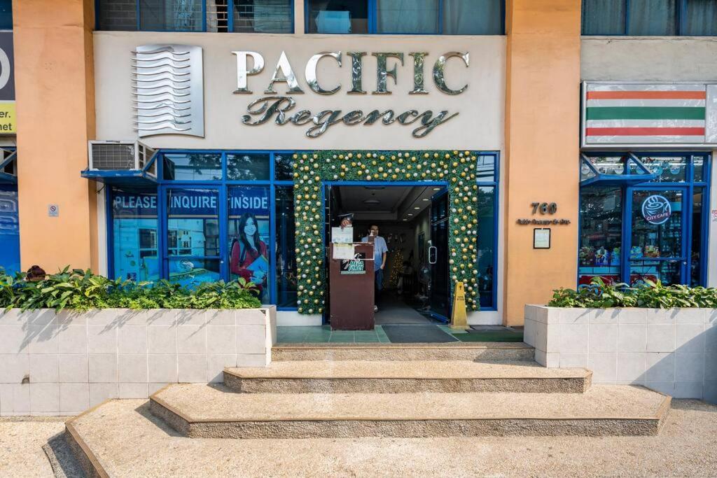 Apartment Pacific Regency, Type With Balcony Manila
