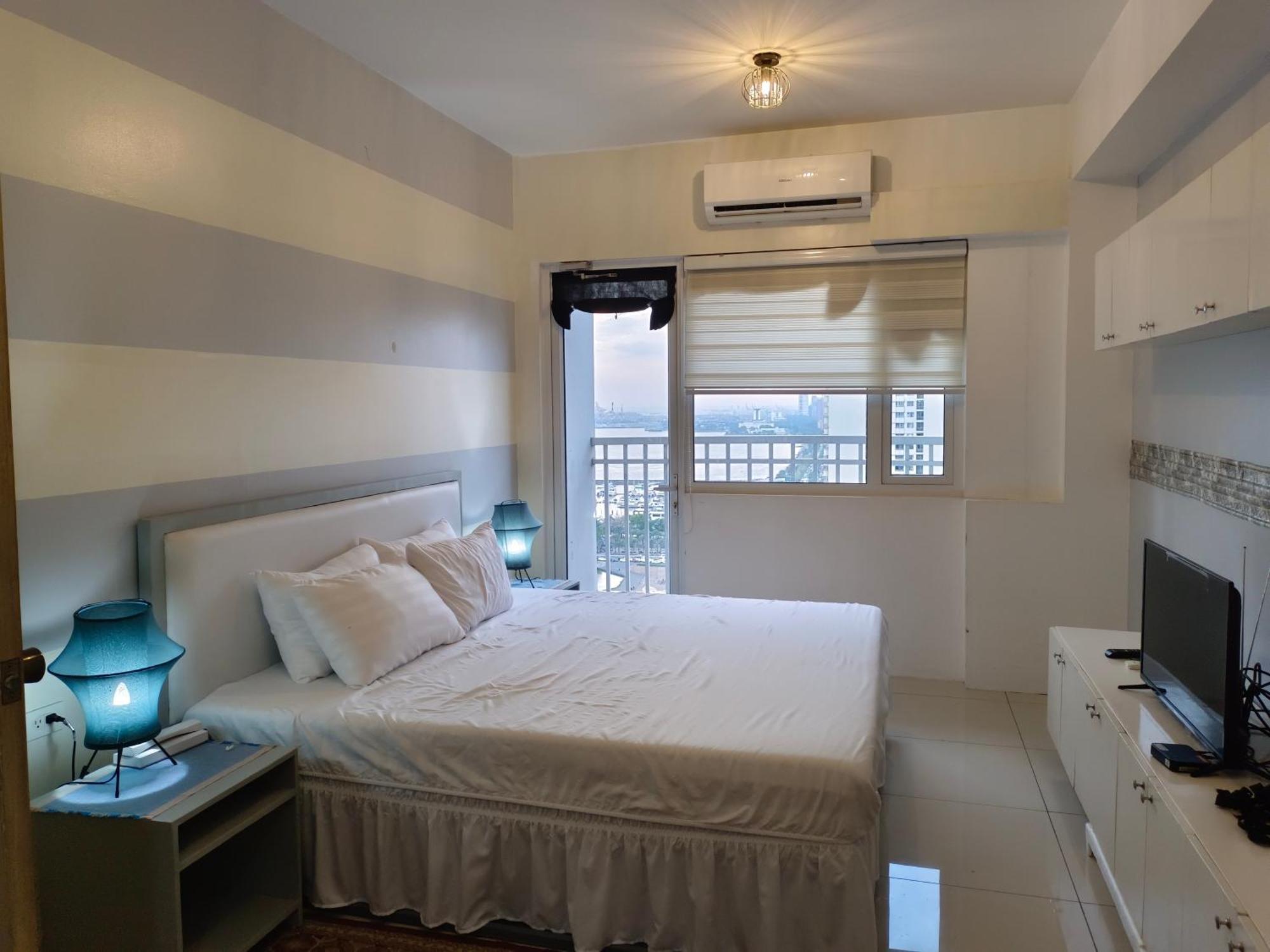 2 Bedroom Smdc Breeze Residences