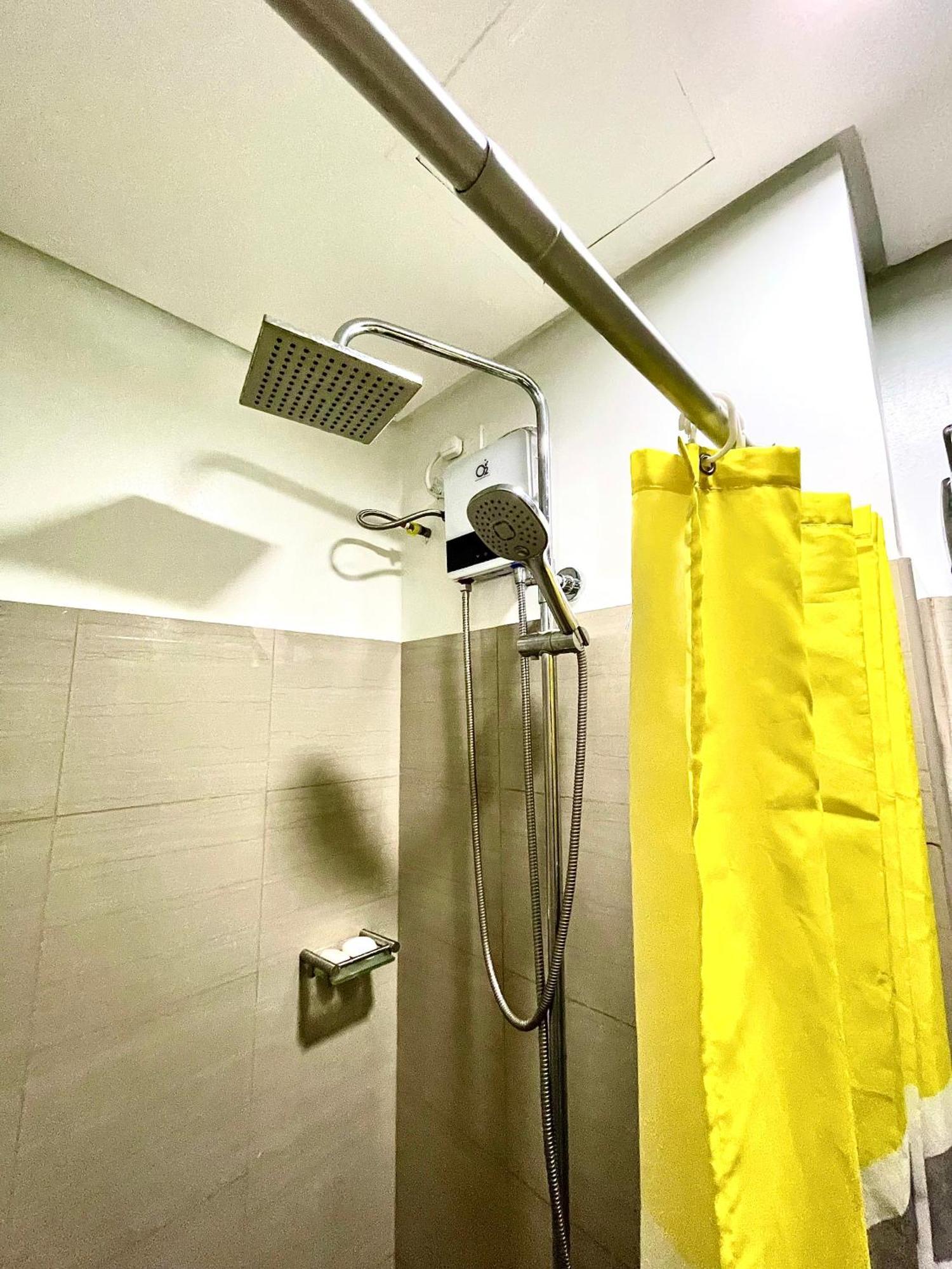 Shore Residences Moa Pasay Near Naia Airport Apartment