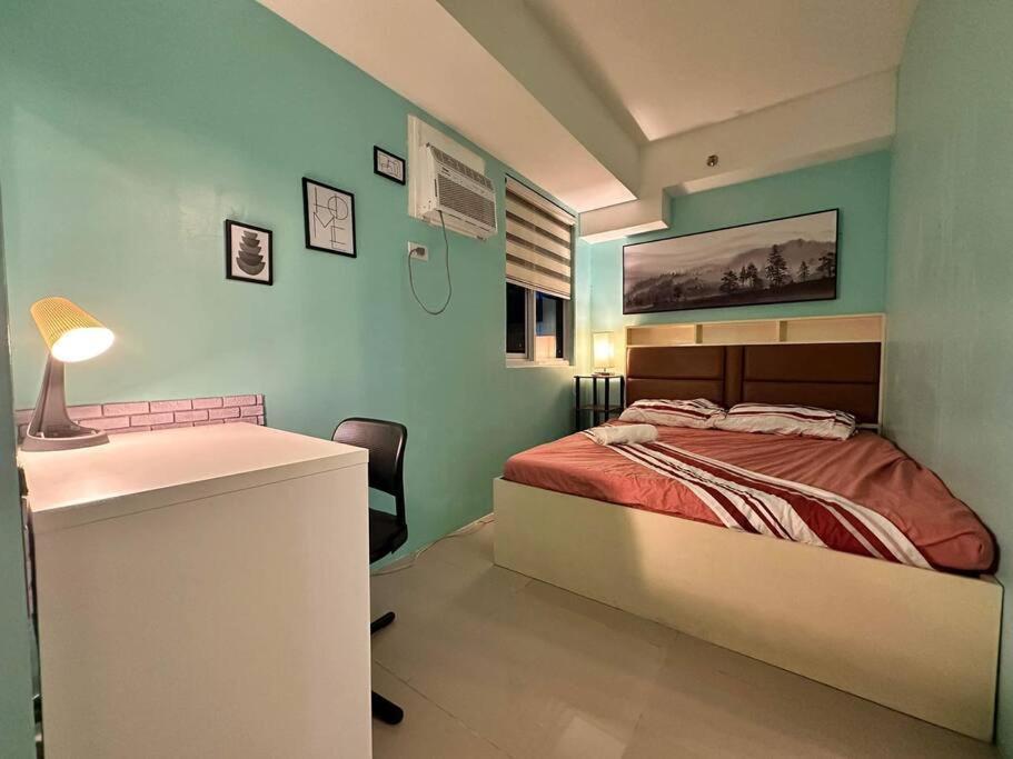 #59 Mplace South Triangle Apartment *
