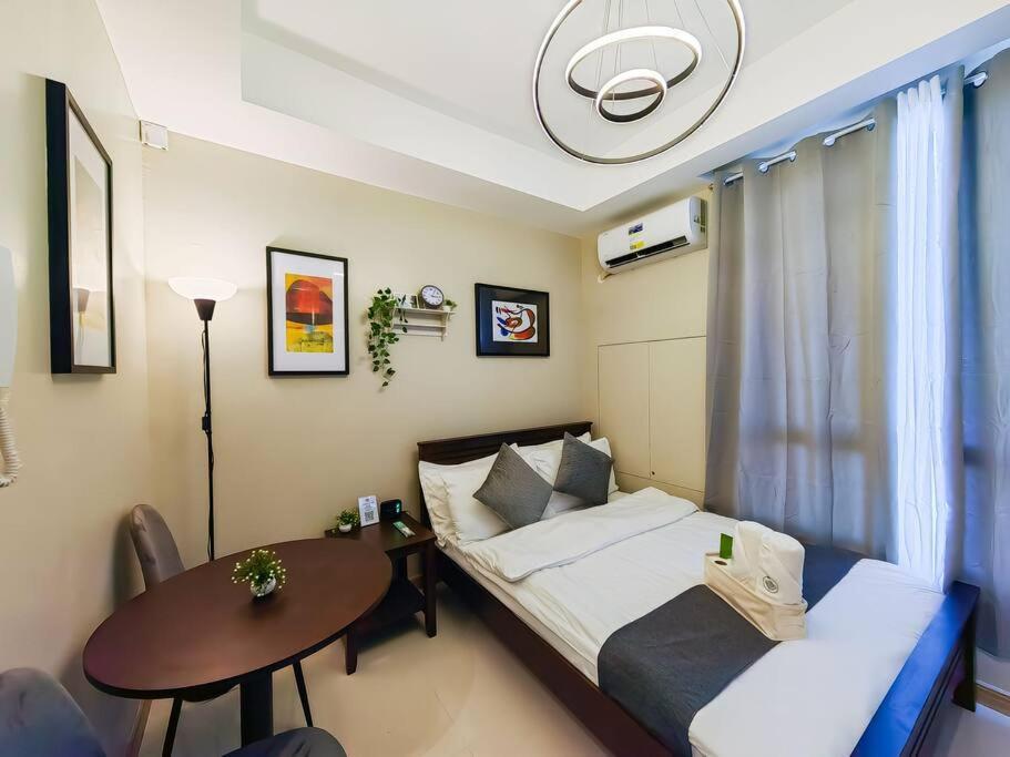 Apartment 1br Condotel At Sunshine100 Plaza - 28f #ss03 *