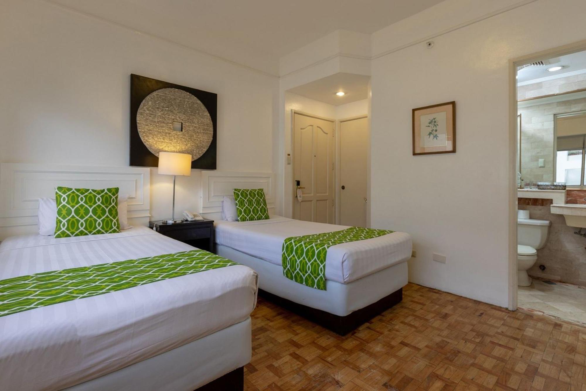 Hotel Orchid Garden 3*