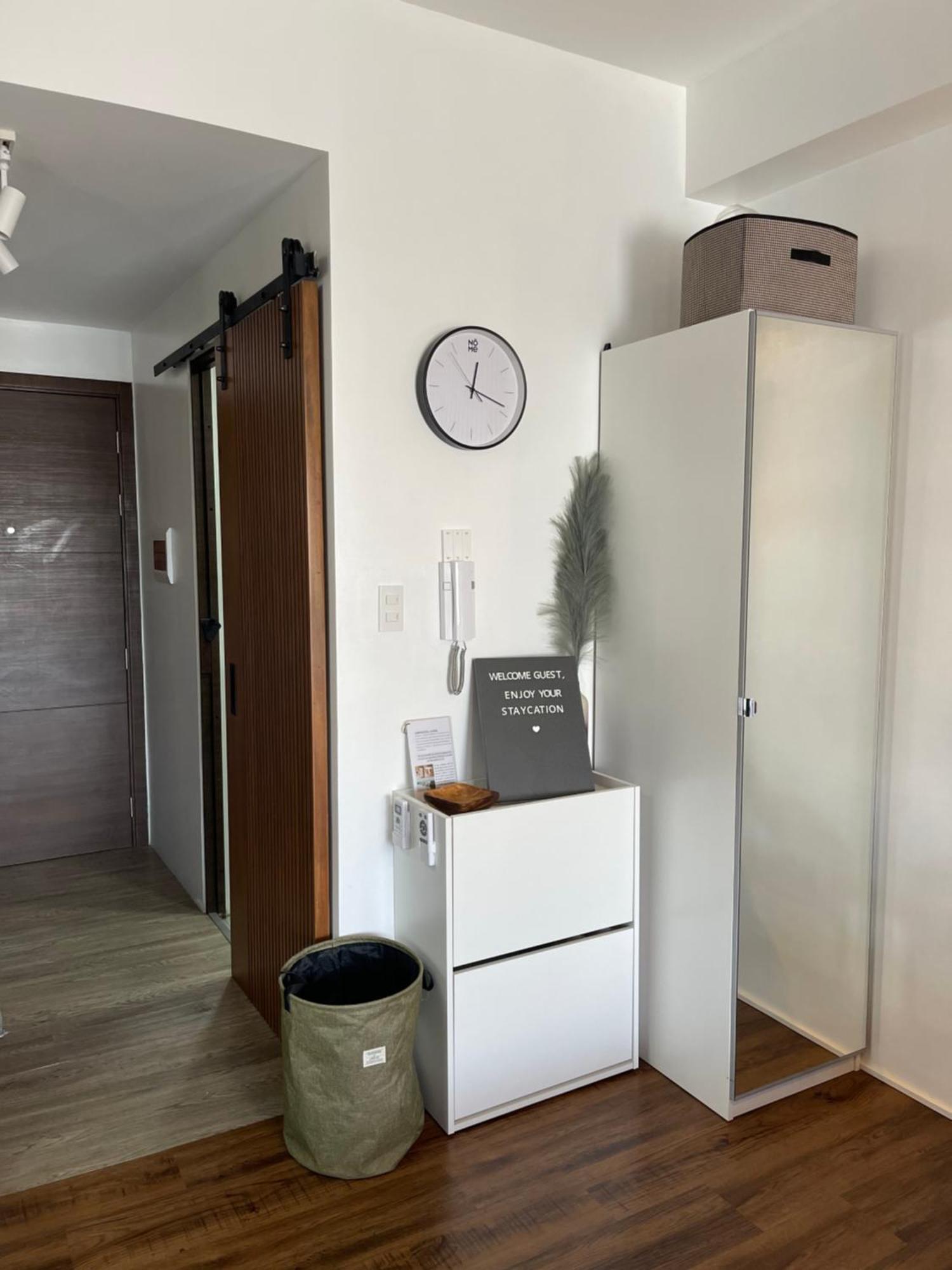 Muji-inspired Home-tel In The Heart Of Makati