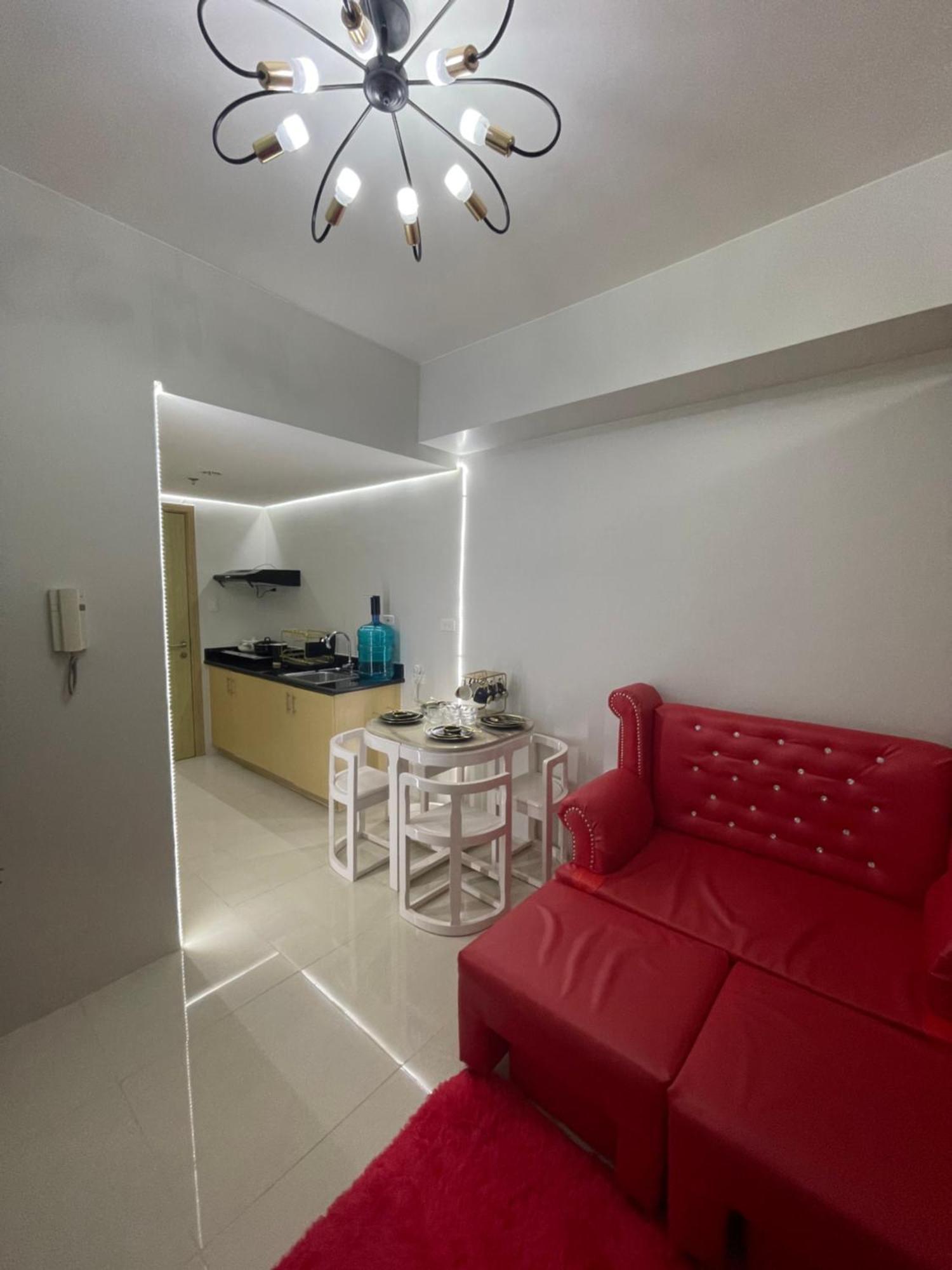 A Premium In A Prime Location Connected To Sm North Edsa Mall And Walking Distance To Solaire And Casino And Trinoma Mall In Quezon Apartment *