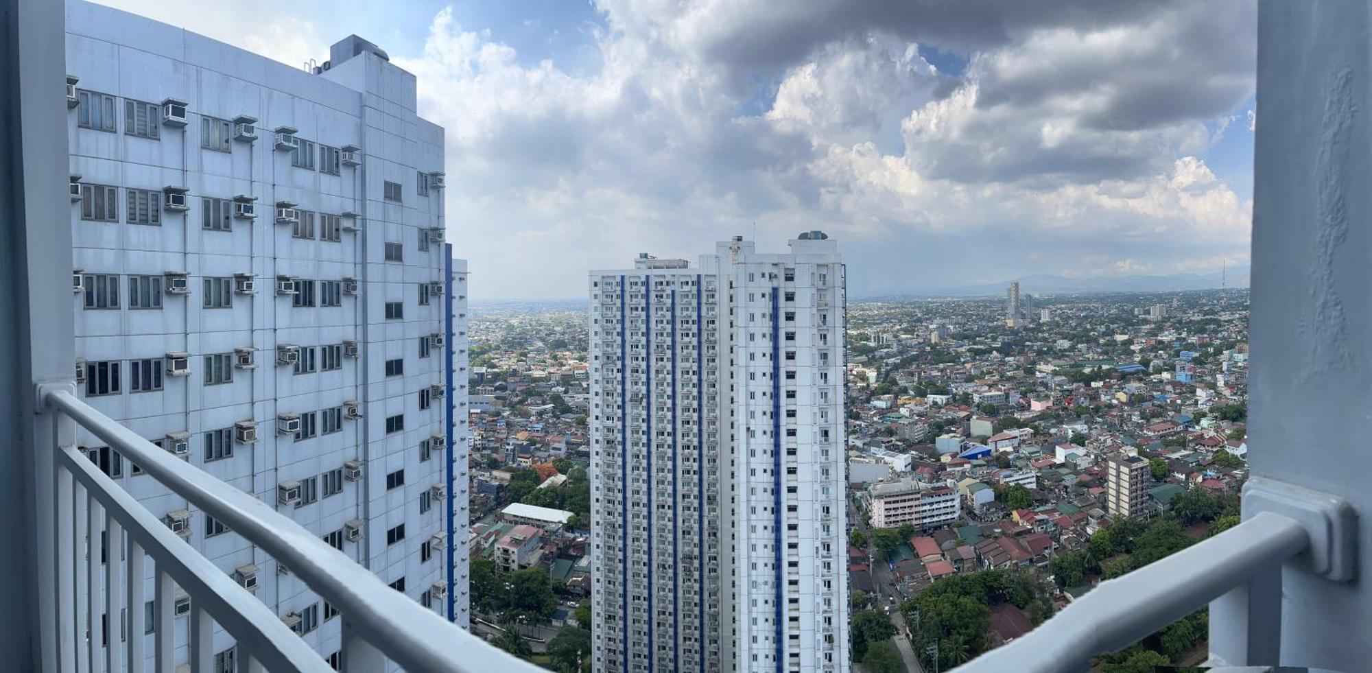 Apartment A Premium In A Prime Location Connected To Sm North Edsa Mall And Walking Distance To Solaire And Casino And Trinoma Mall In Quezon Manila