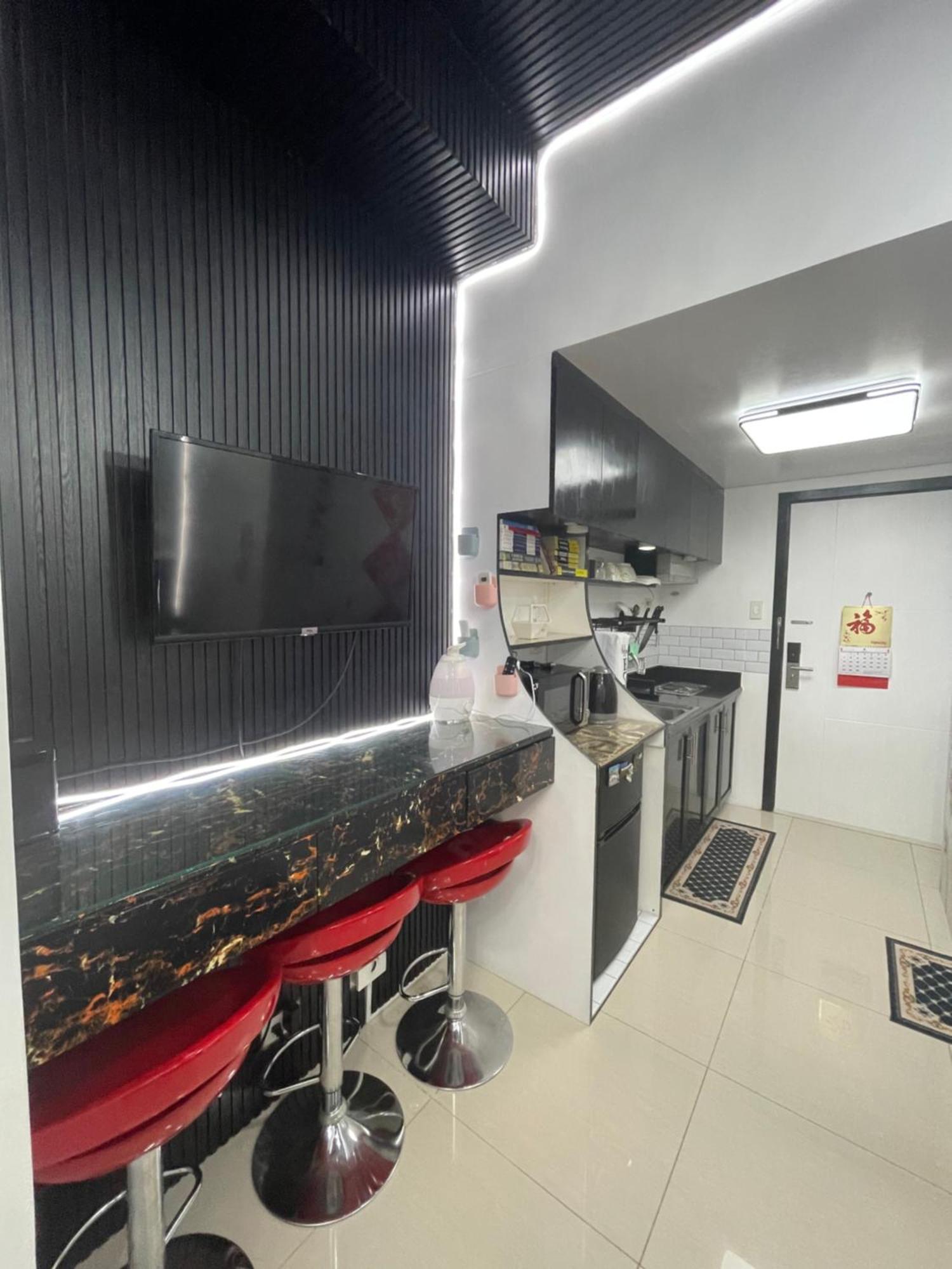 A Premium In A Prime Location Connected To Sm North Edsa Mall And Walking Distance To Solaire And Casino And Trinoma Mall In Quezon Apartment Manila