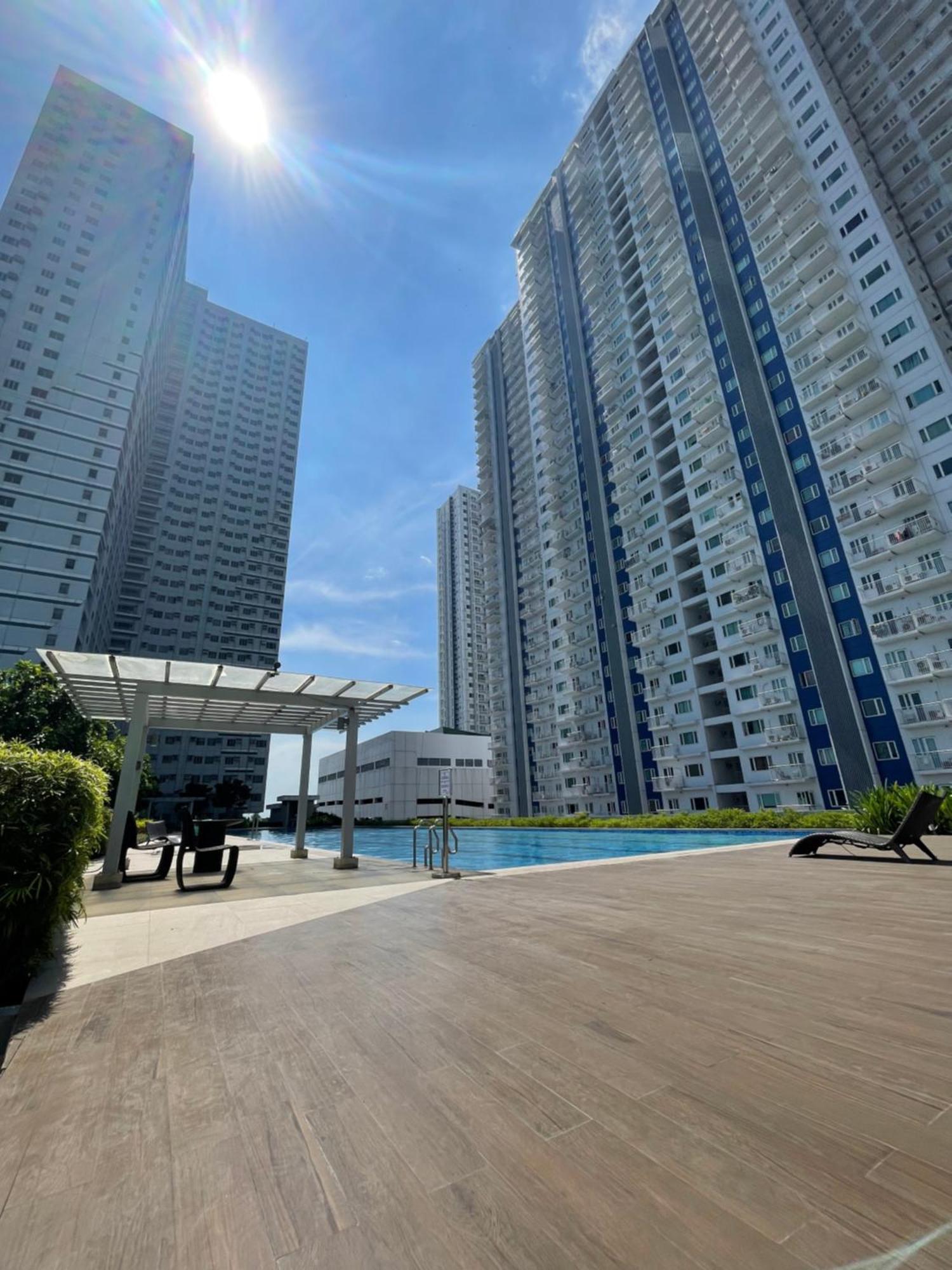 A Premium In A Prime Location Connected To Sm North Edsa Mall And Walking Distance To Solaire And Casino And Trinoma Mall In Quezon Apartment Manila