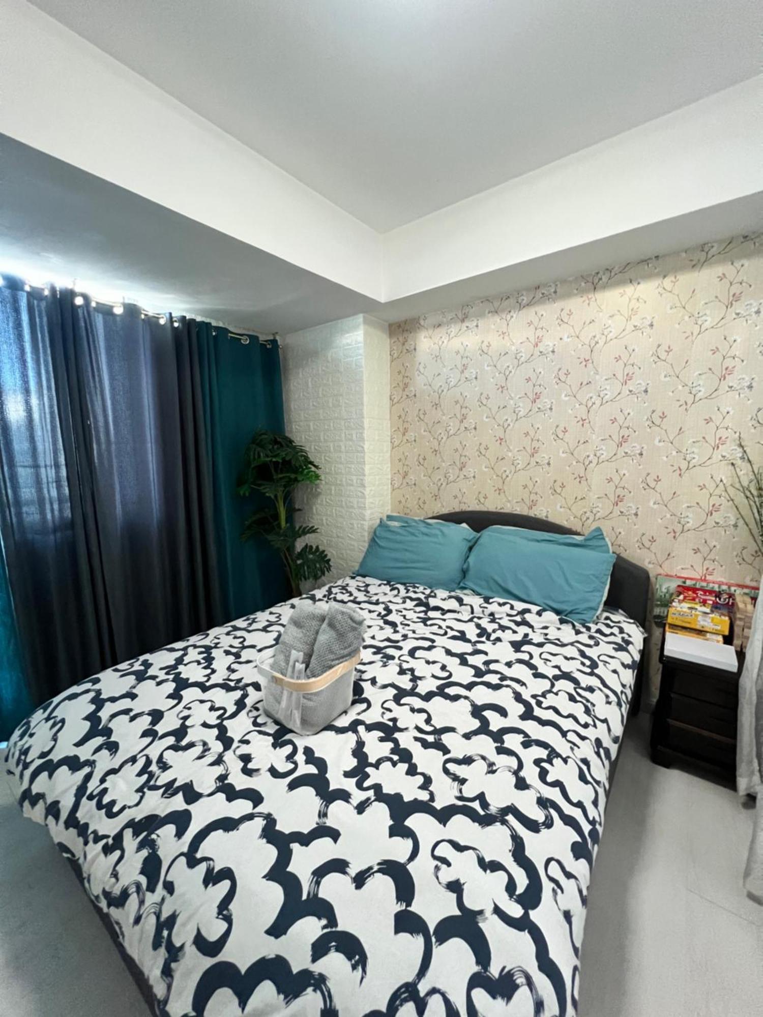 Apartment Gv Pied A Terre Azure Santorini Tower Manila
