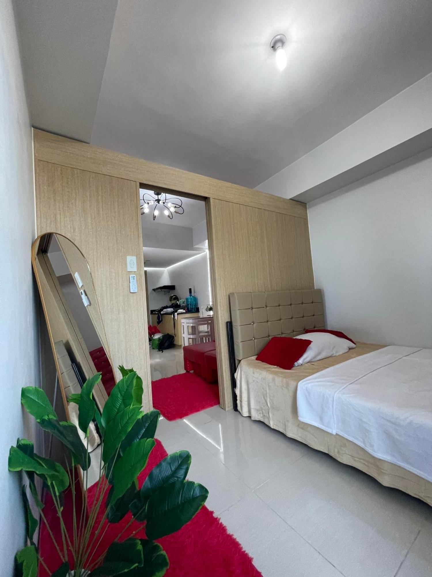 A Premium In A Prime Location Connected To Sm North Edsa Mall And Walking Distance To Solaire And Casino And Trinoma Mall In Quezon Apartment