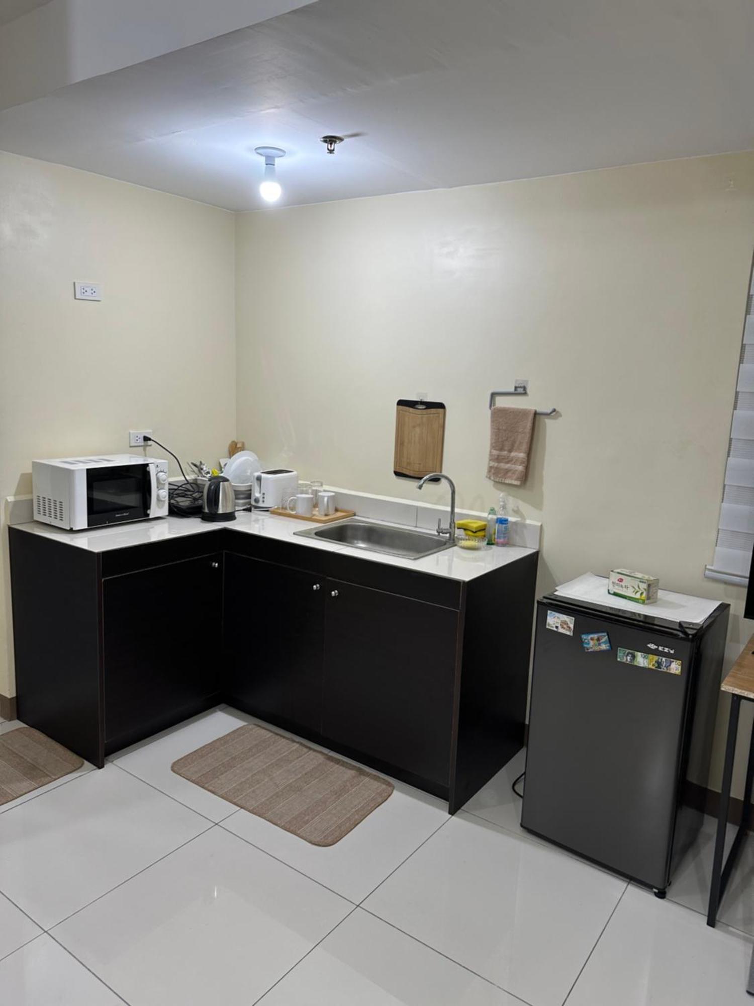 Apartment Brand New Near Airport *