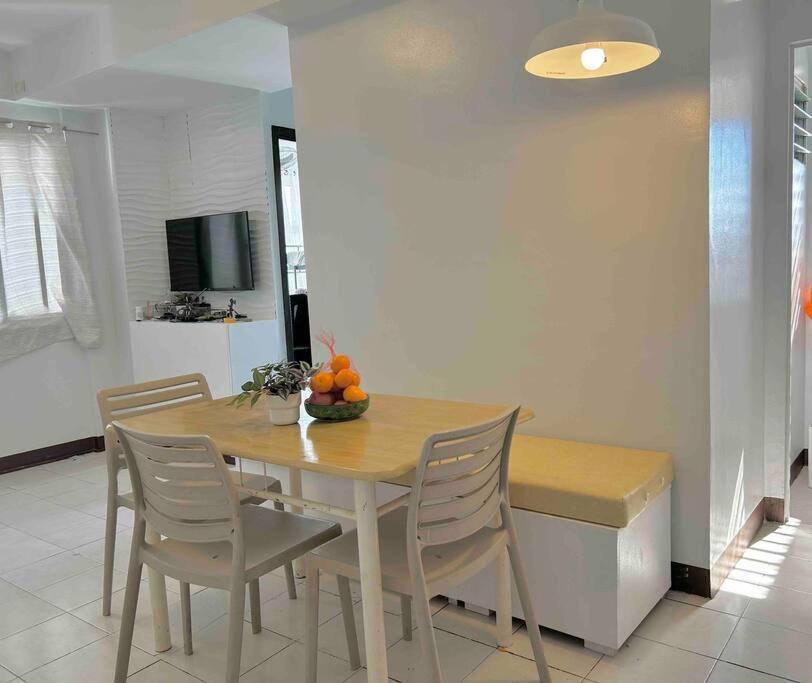Apartment Budget 2 Bedroom With Free Parking Near Naia