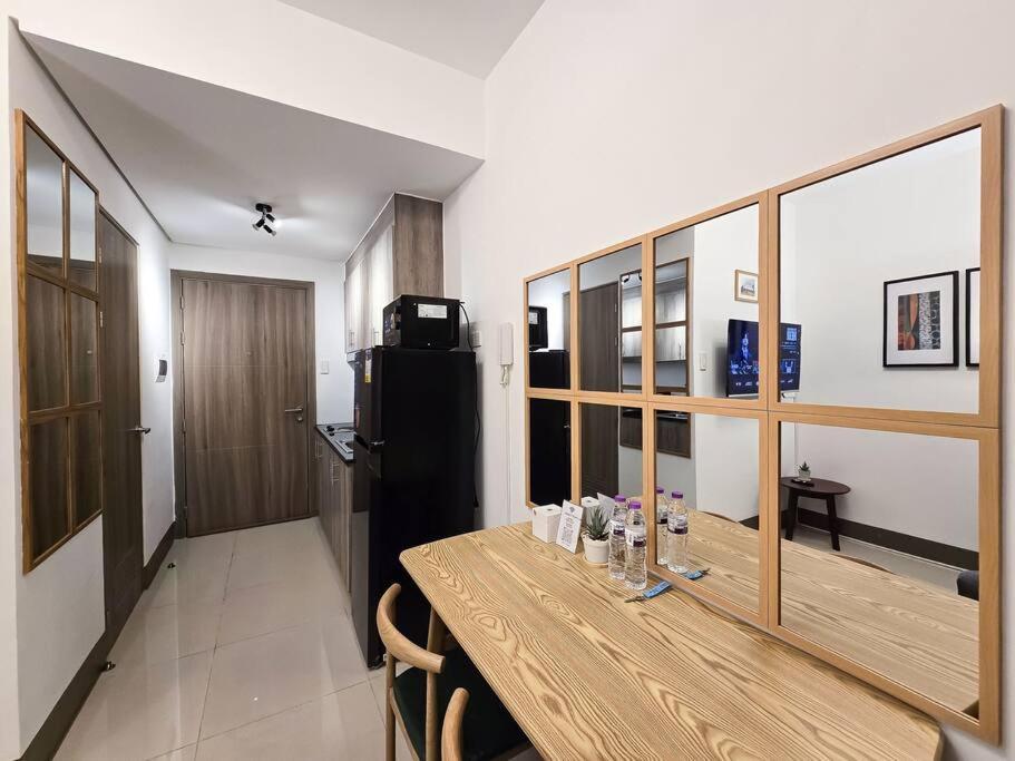 Apartment 1br Unit Condotel W Balcony Fame Residences -fm23