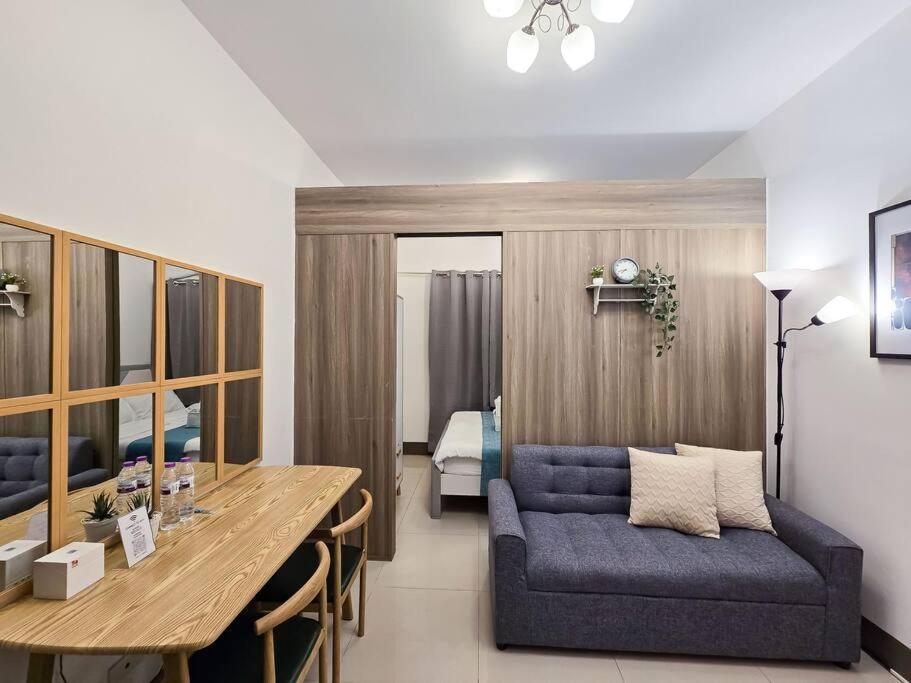 1br Unit Condotel W Balcony Fame Residences -fm23 Manila
