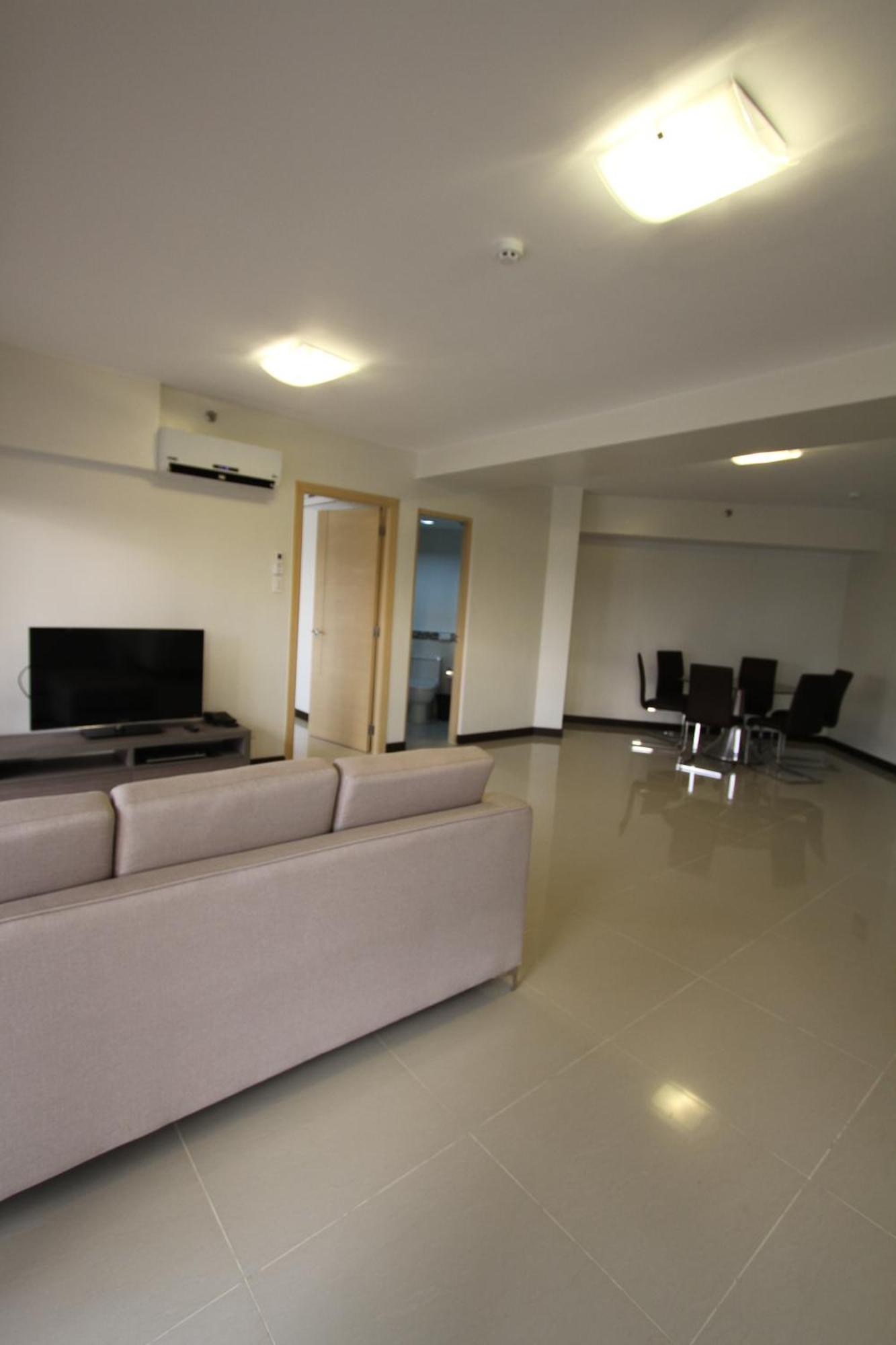 Extremeli Powered By Cocotel Apartment Manila