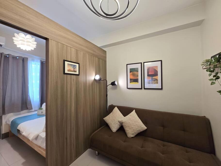 Apartment 1br Unit Condotel W Balcony Fame Residences -fm39