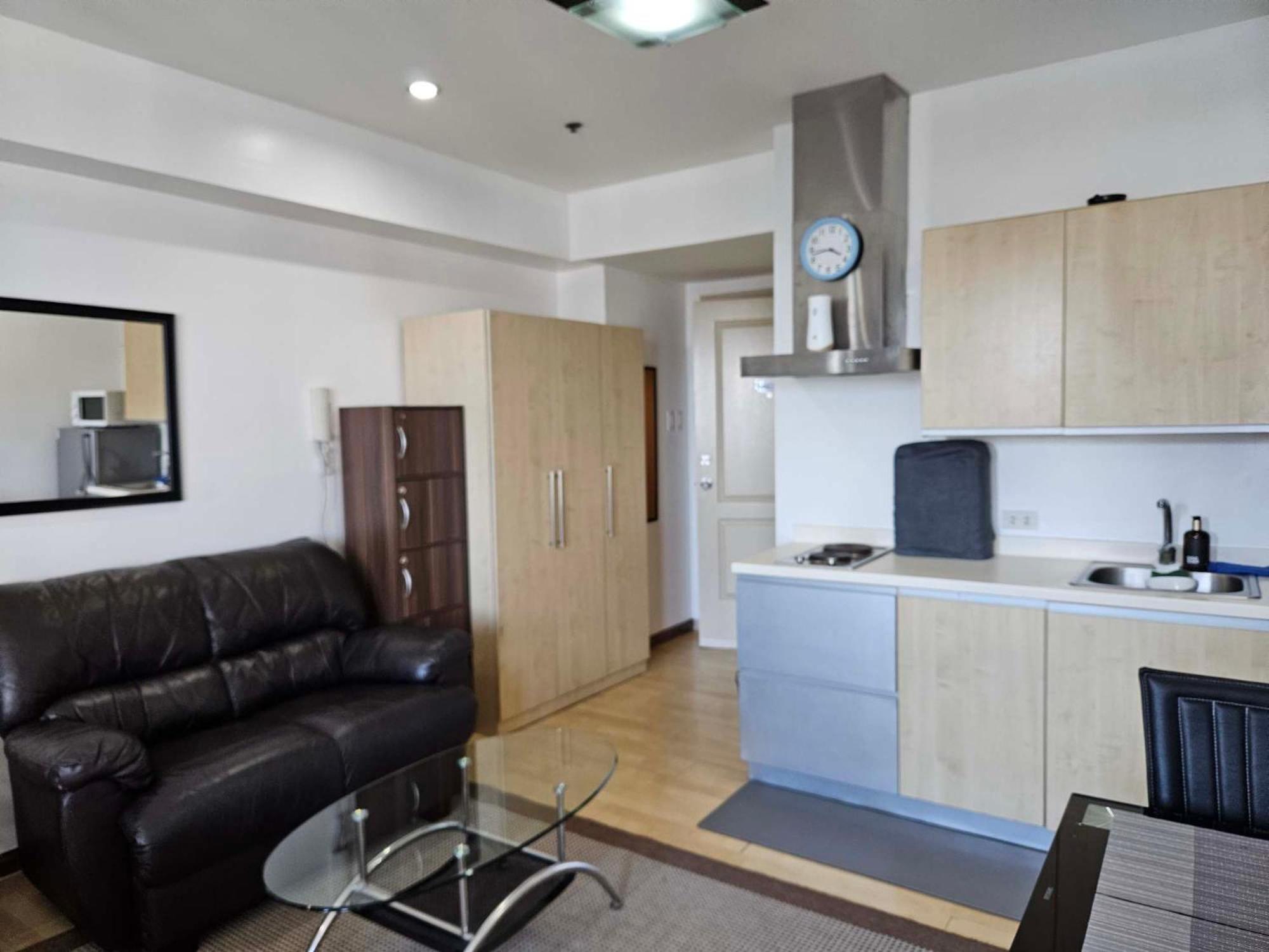 N Place At Soho Apartment *