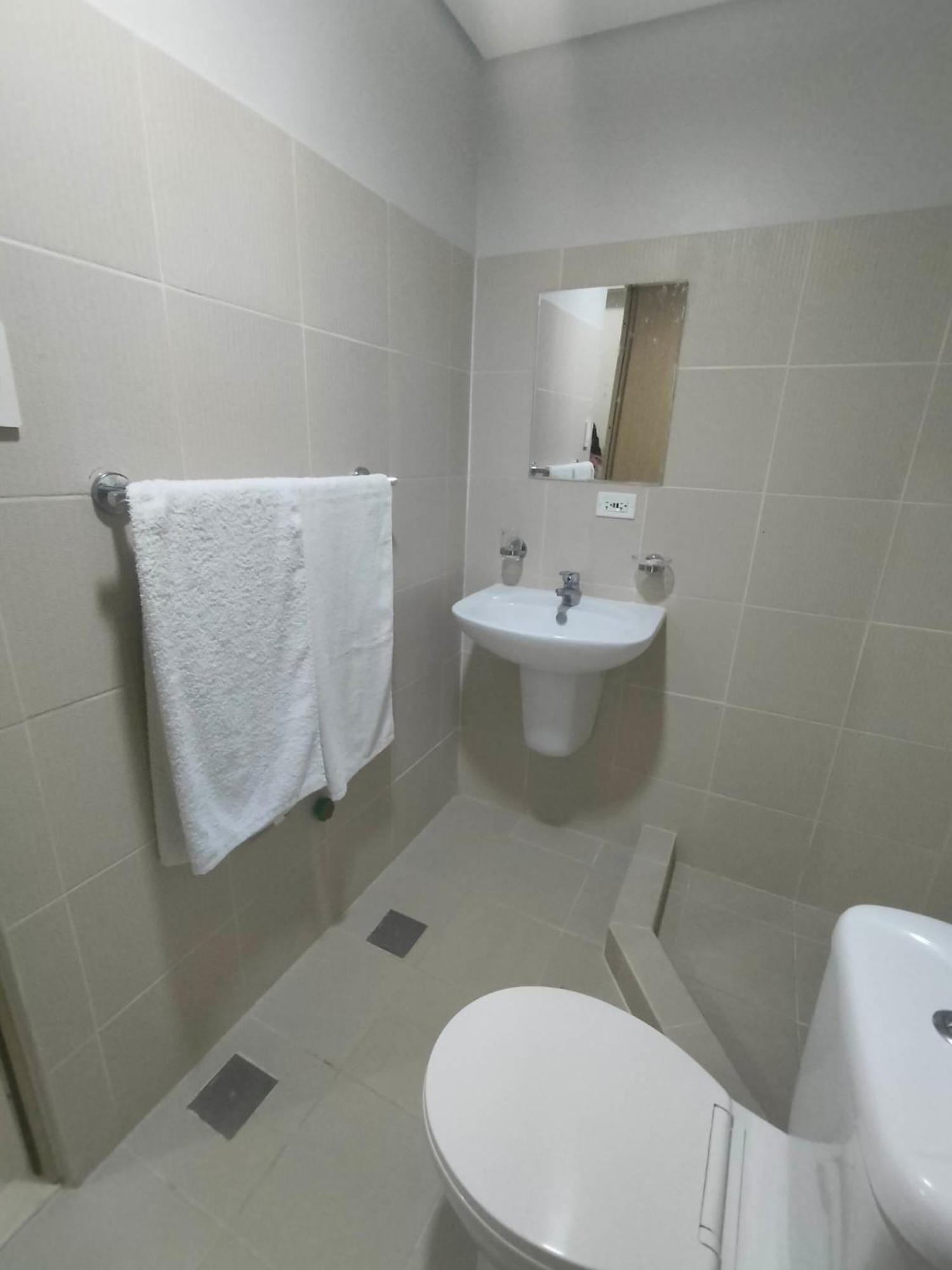 Grass Residences Sm North Qc *