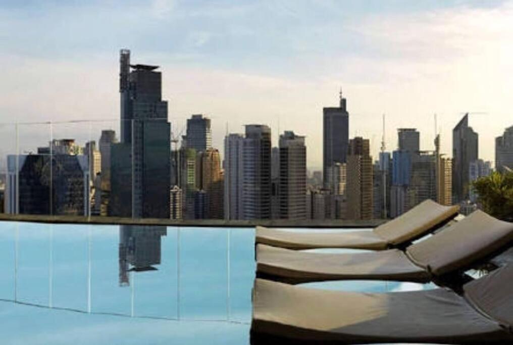 Modern Furnished Penthse View On Say Apartment Manila