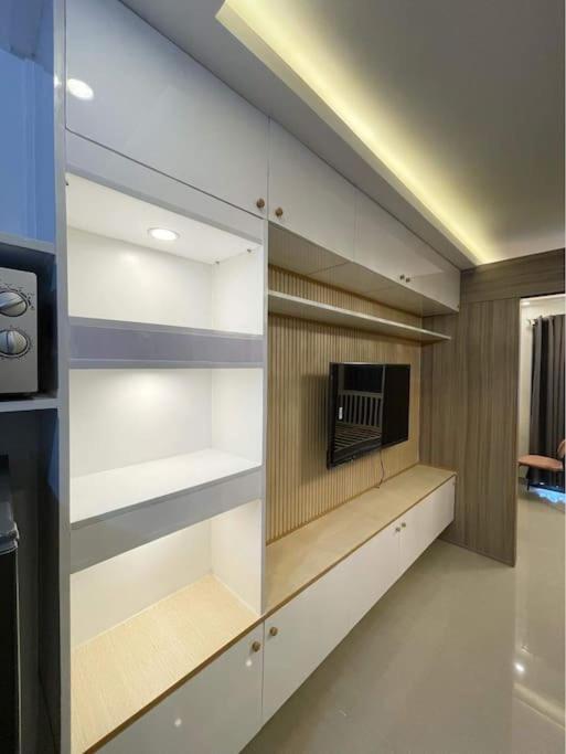 Apartment Perfect Blend Of & Comfort