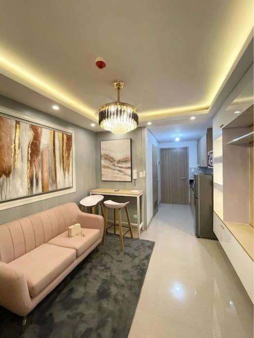 Apartment Perfect Blend Of & Comfort *
