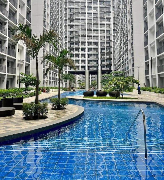 Apartment Perfect Blend Of & Comfort *