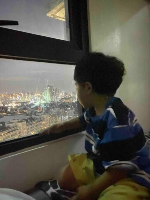 Apartment 180 Degree View In Ortigas