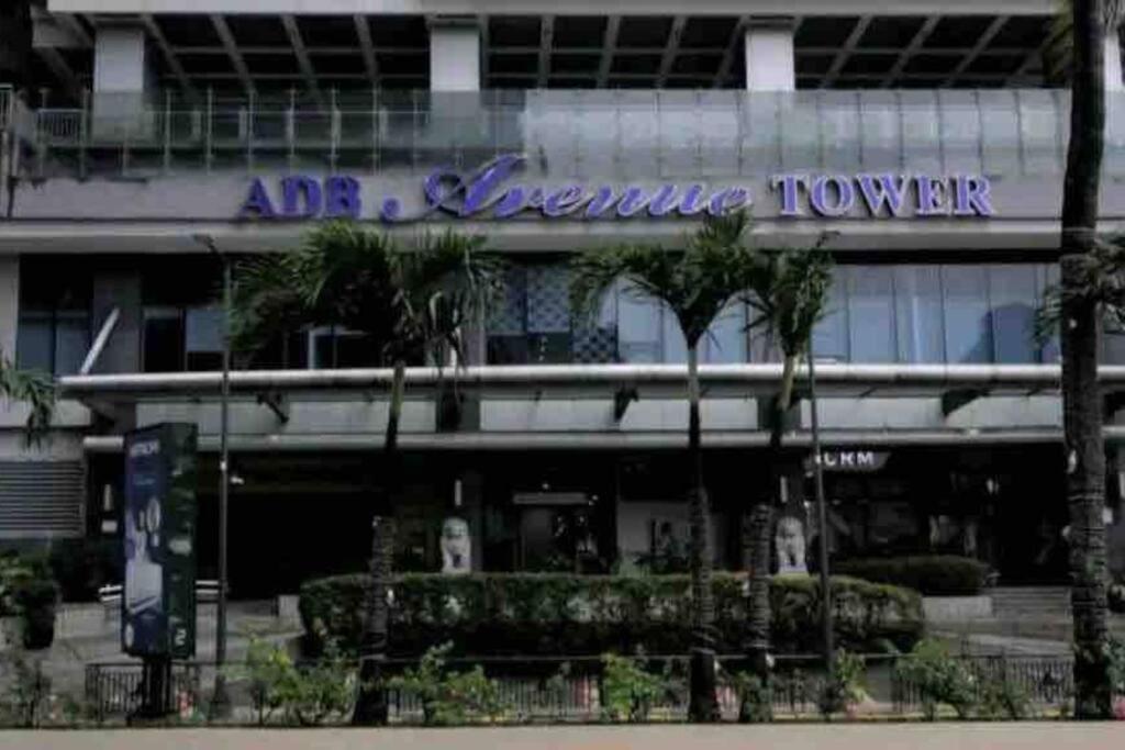 Apartment 180 Degree View In Ortigas Manila