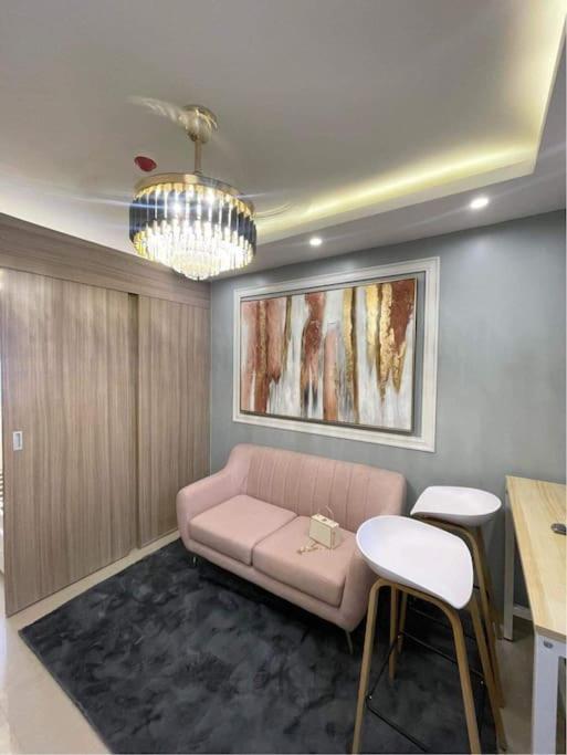 Perfect Blend Of & Comfort Manila