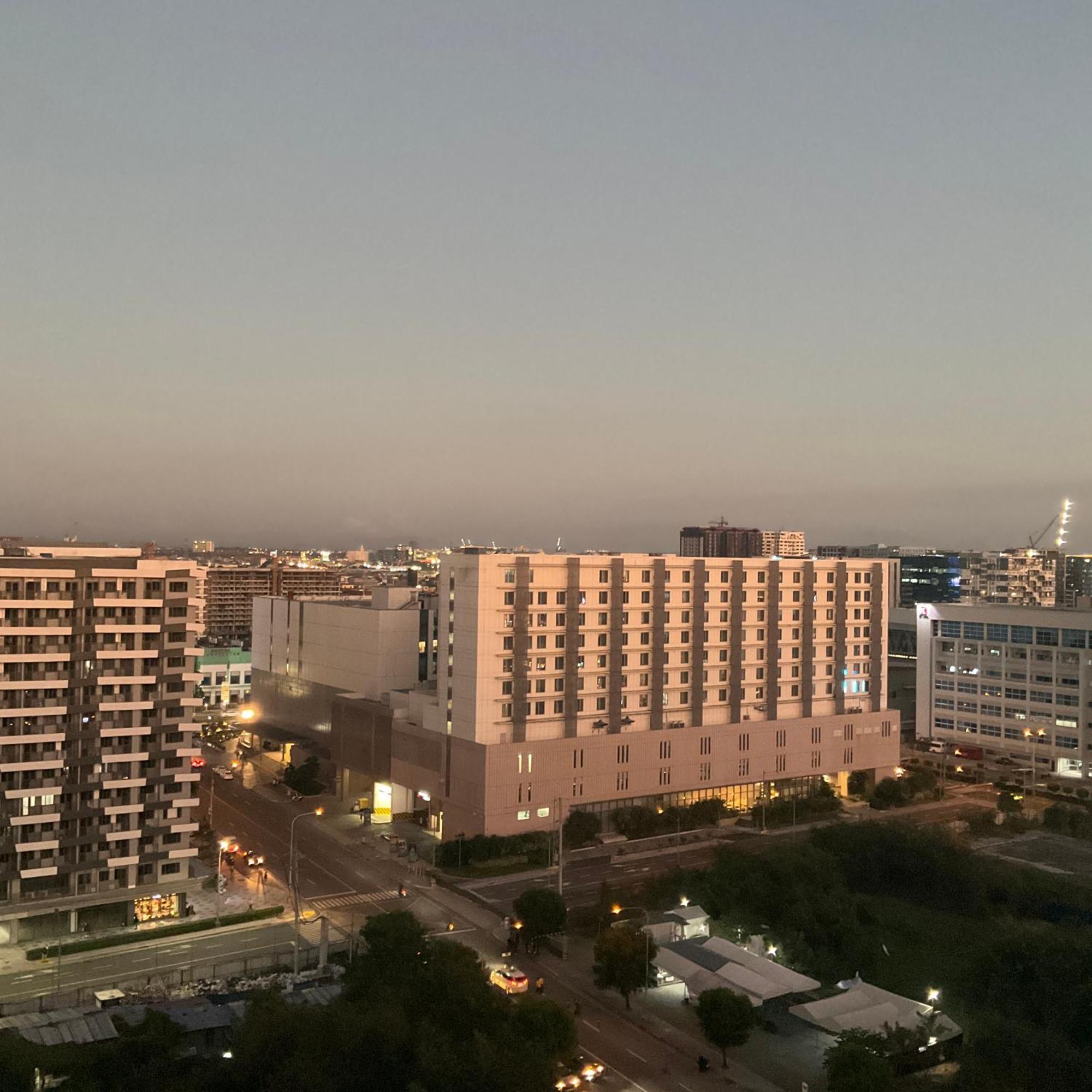 Sea Residences In Near Mall Of Pasay