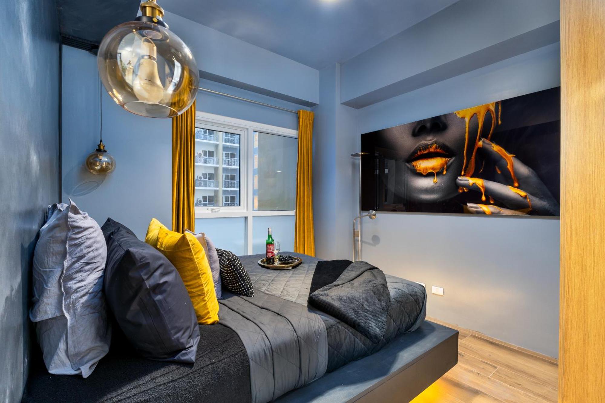 Bayshore Luxe By Prime Apartment Manila