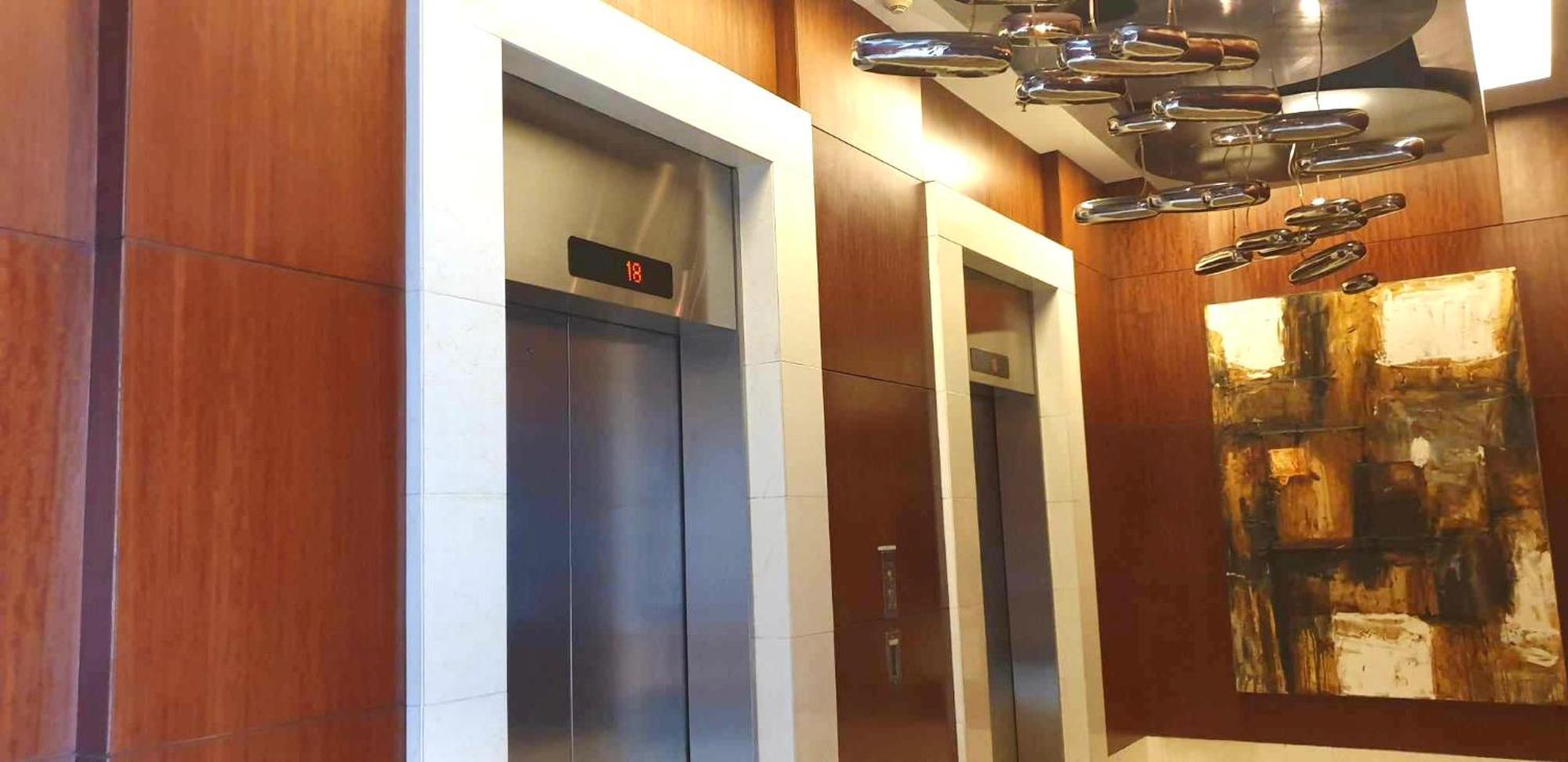 Eton Baypark Unit By Tripleview *
