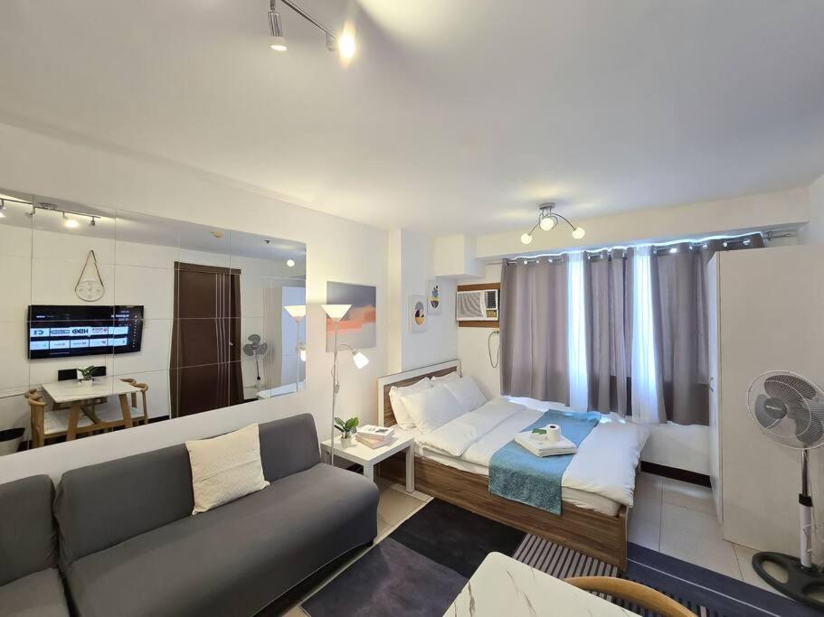 1br Condotel Ridgewood Towers Taguig #rw14 * Manila