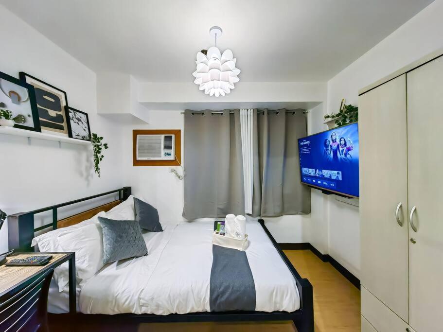 Apartment 1br Condotel Ridgewood Towers Taguig #rw04 Manila