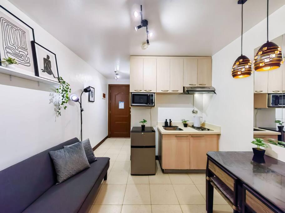1br Condotel Ridgewood Towers Taguig #rw04 Apartment *