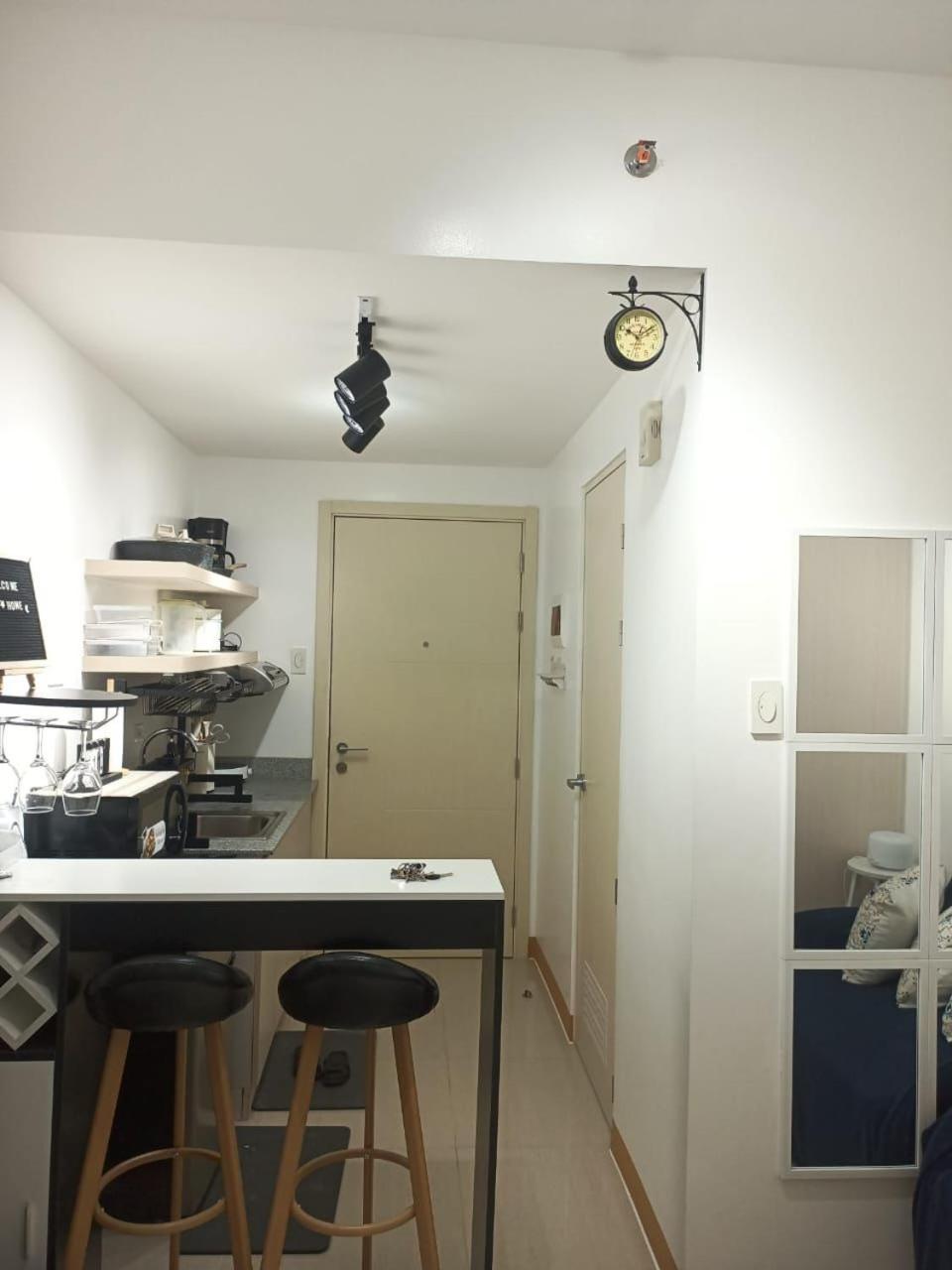 La Maison D'antoine Apartment Manila