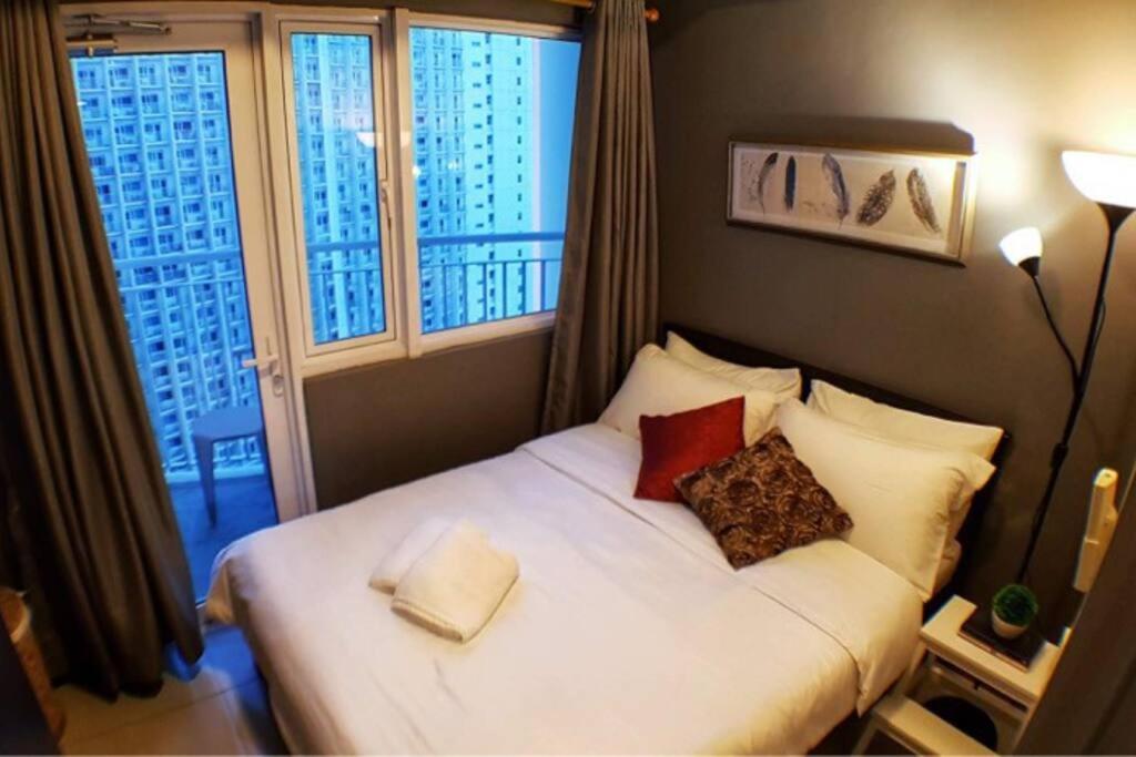 Apartment Homey Makati Unit With Netflix