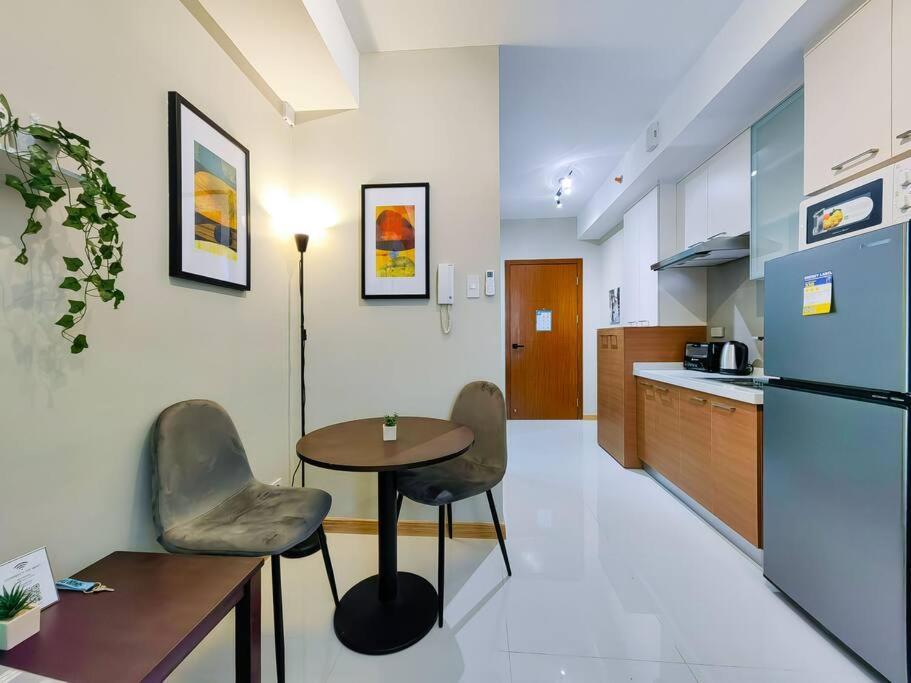 1br Condotel At Sunshine100 Plaza #ss07 *
