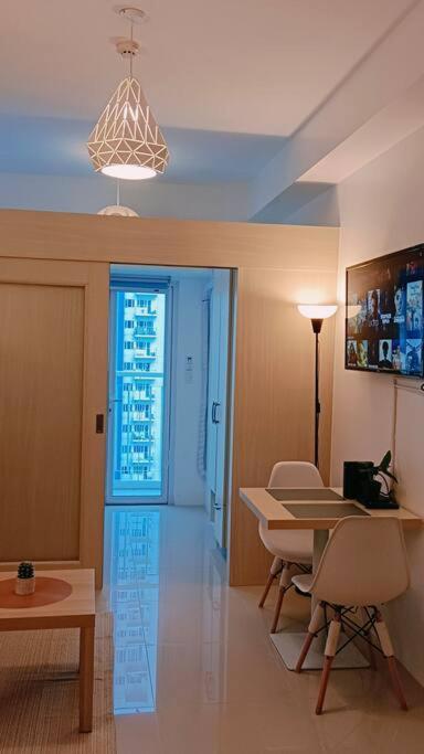 Apartment 1br Condotel W Balcony Sm Light Residences -lt04 Manila