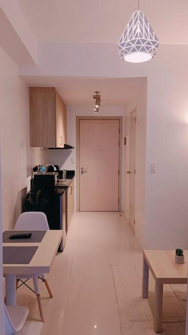 Apartment 1br Condotel W Balcony Sm Light Residences -lt04 Manila