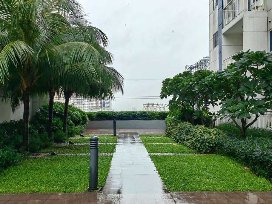 Apartment 1br Condotel W Balcony Sm Light Residences -lt04