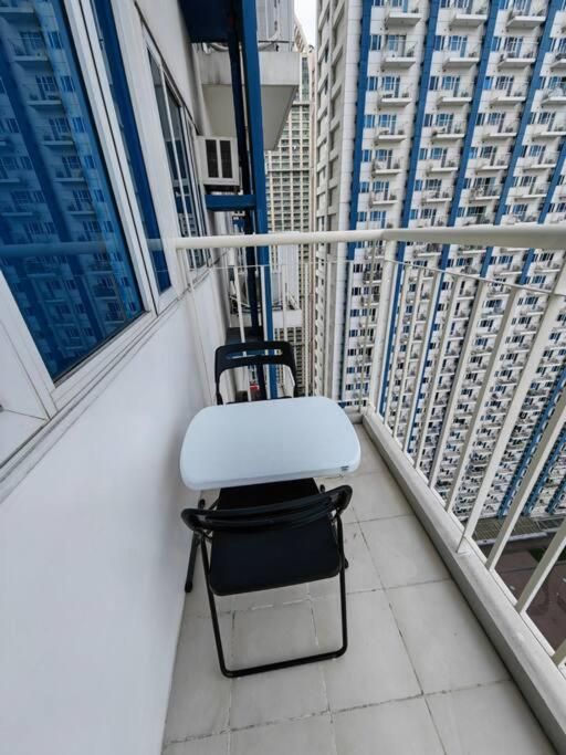 1br Condotel W Balcony Sm Light Residences -lt04 * Manila