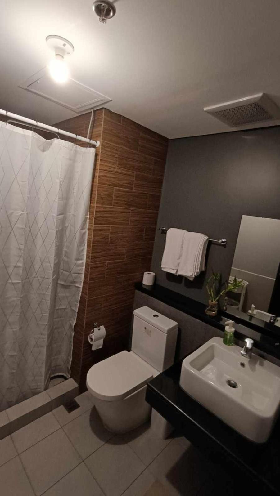 The Radiance Bay Apartment *
