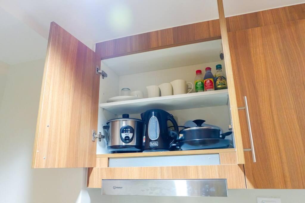 1 Bedroom In Pasay At Shore 3 Residences Near Mall Of *