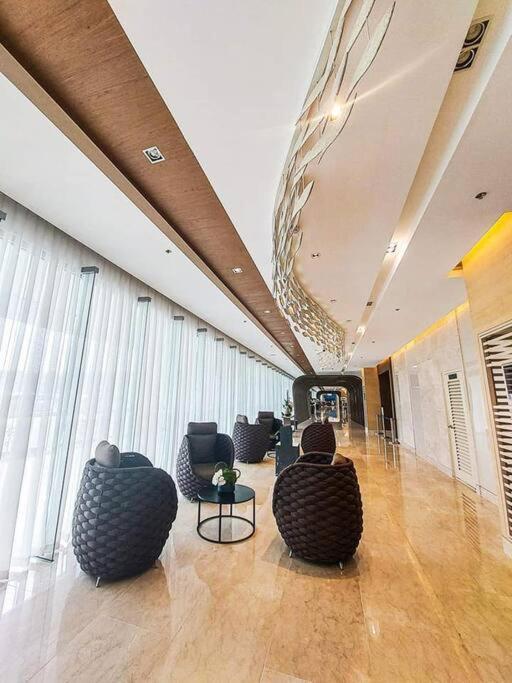 1 Bedroom In Pasay At Shore 3 Residences Near Mall Of *