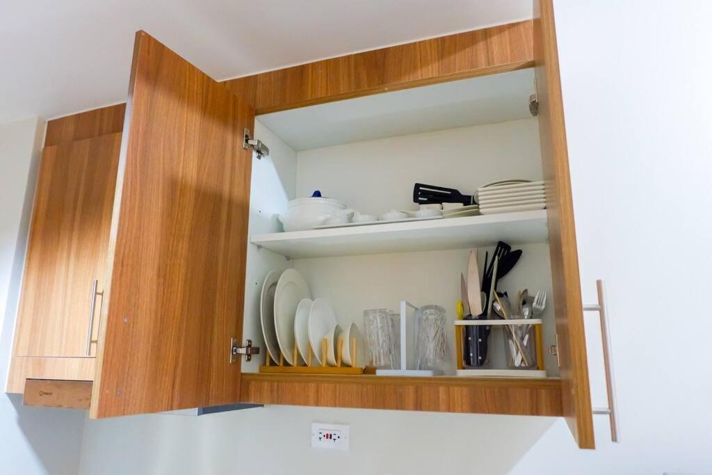 Apartment 1 Bedroom In Pasay At Shore 3 Residences Near Mall Of *