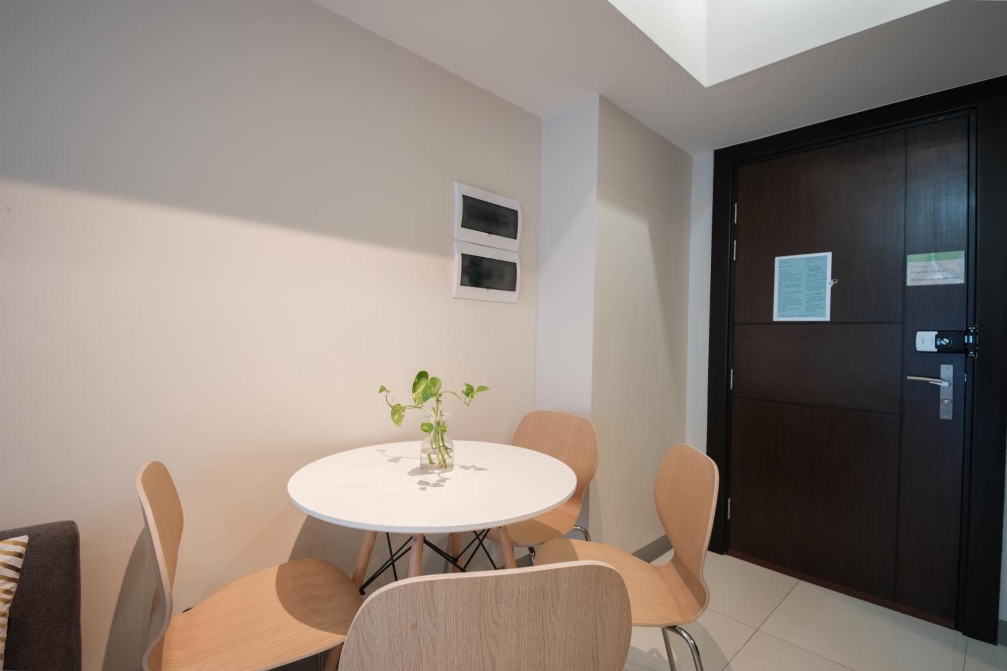 Apartment Uptown Bgc Luxury 1br With Fast Wifi *