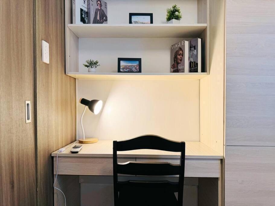 Apartment 1br Unit Condotel W Balcony Fame Residences -fm41 *