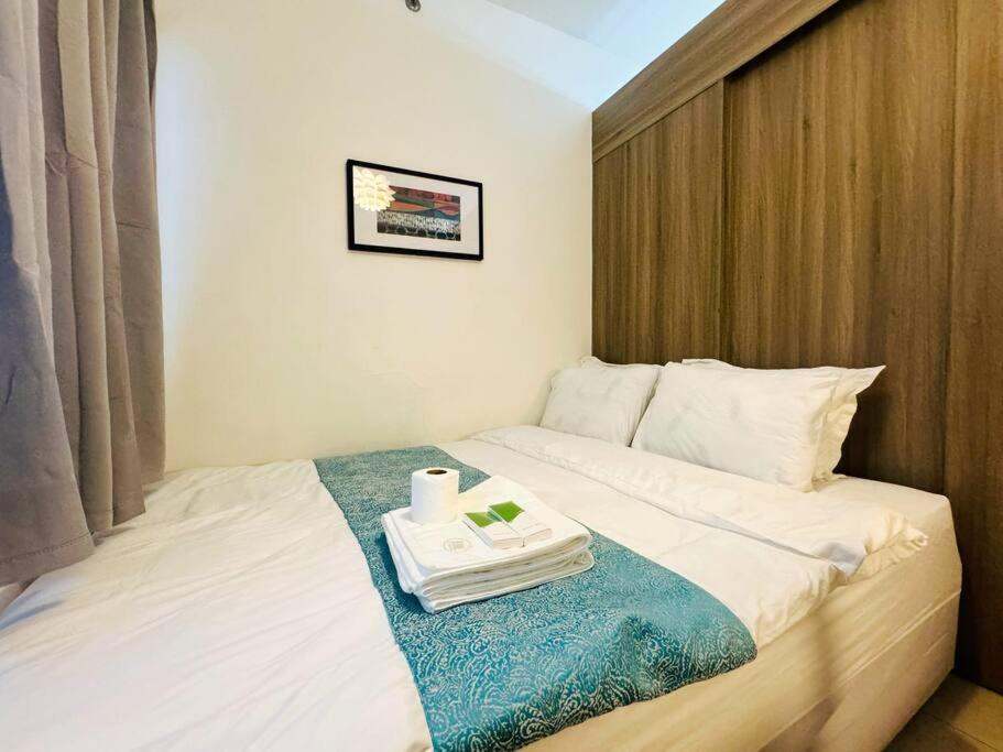 1br Unit Condotel W Balcony Fame Residences -fm41 Apartment Manila
