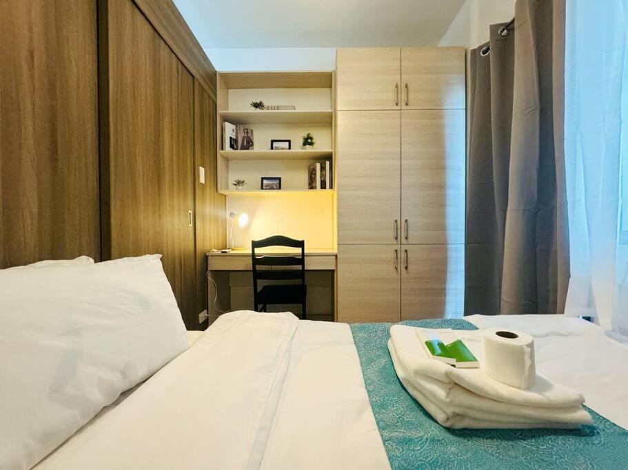 Apartment 1br Unit Condotel W Balcony Fame Residences -fm41 *